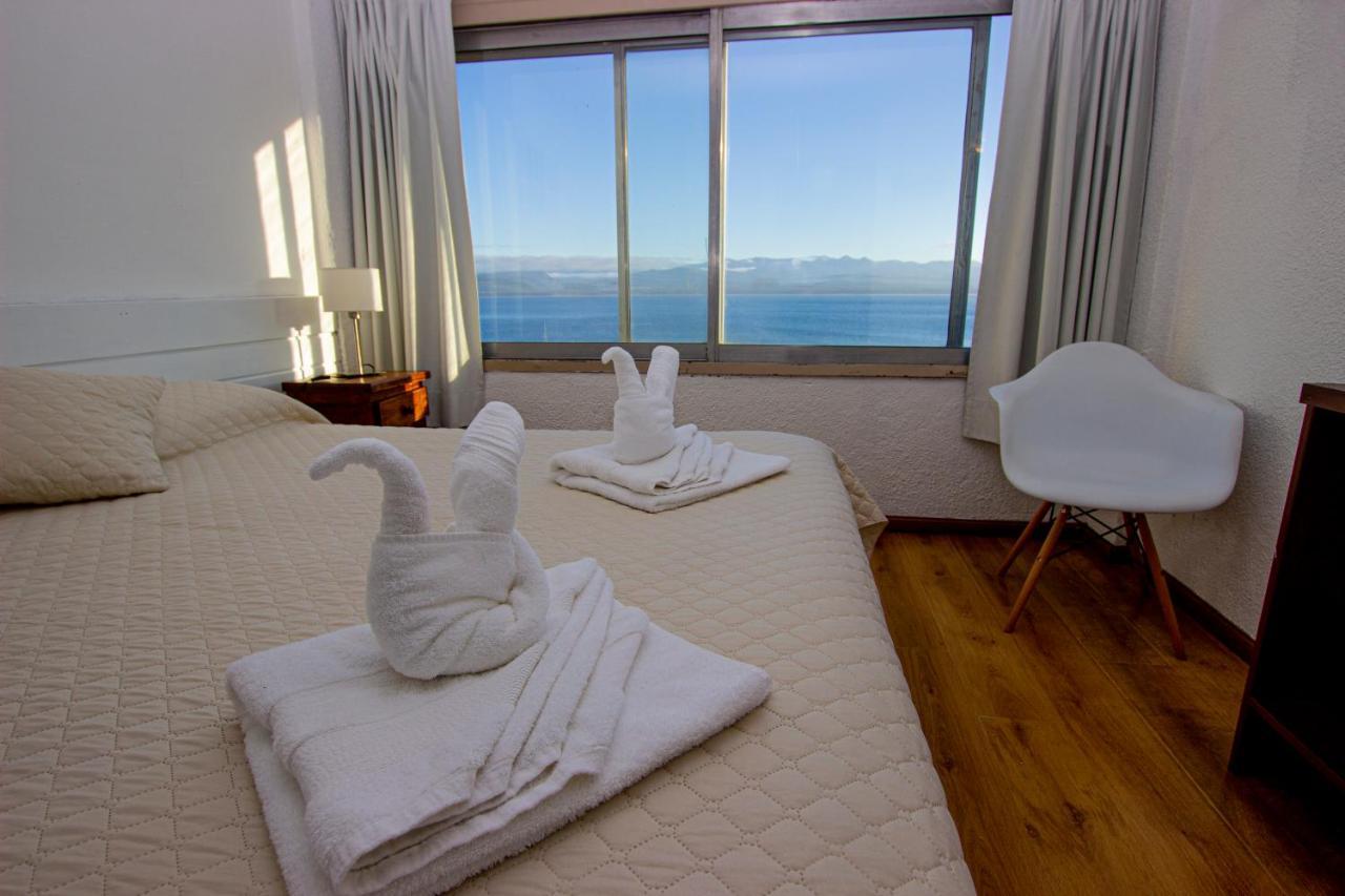 Hotel Lake Bariloche Bagian luar foto