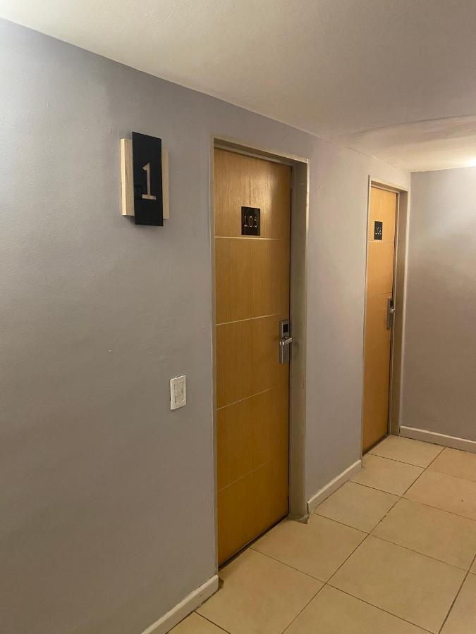 Hotel Lake Bariloche Bagian luar foto